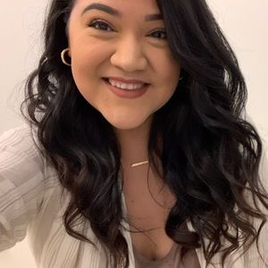 Meet your Posher, Jocelyne